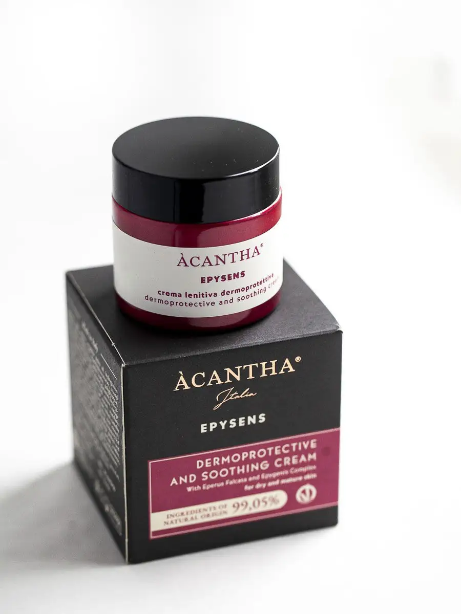 Анна Уколова жалаңаш Орыс секс: Анасы ұлын жұлқылап жатқанда ұстап алды