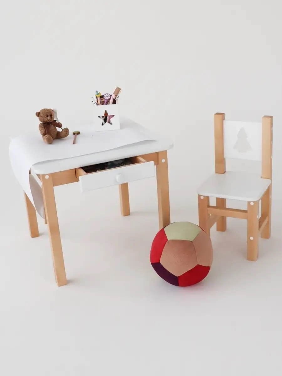 Детский стол со стулом – виды и особенности