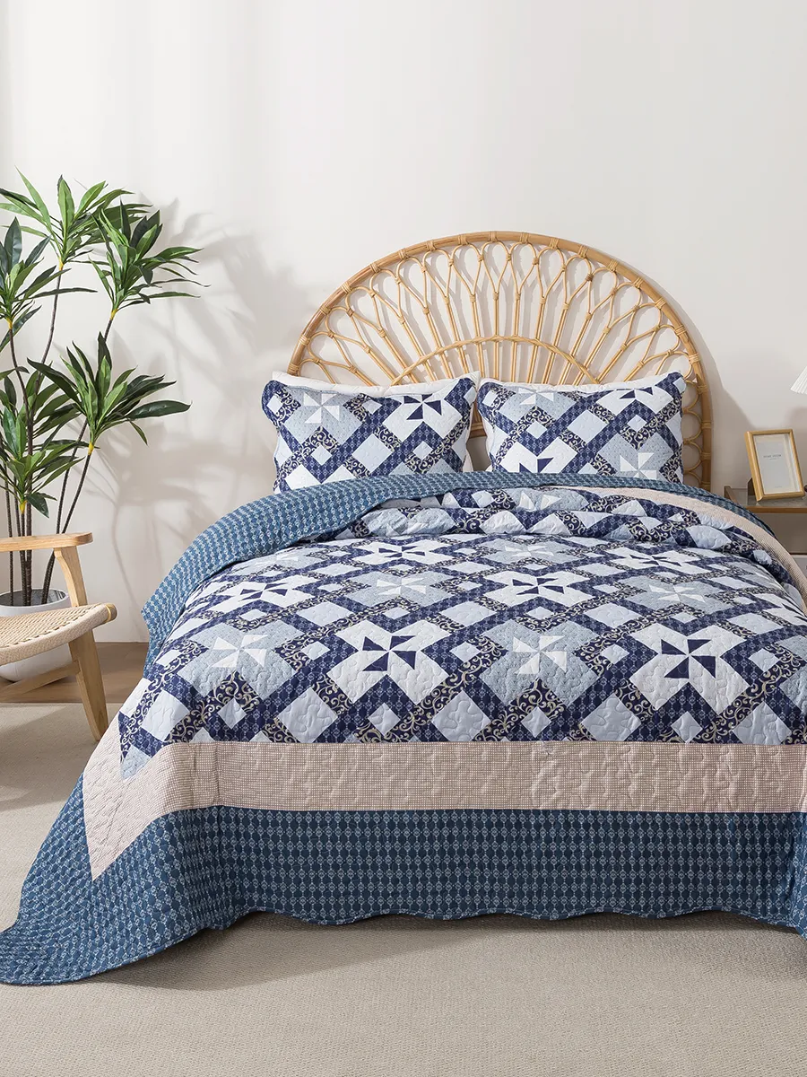 Покрывало 230х250 и 2 наволочки 50х70 Patchwork