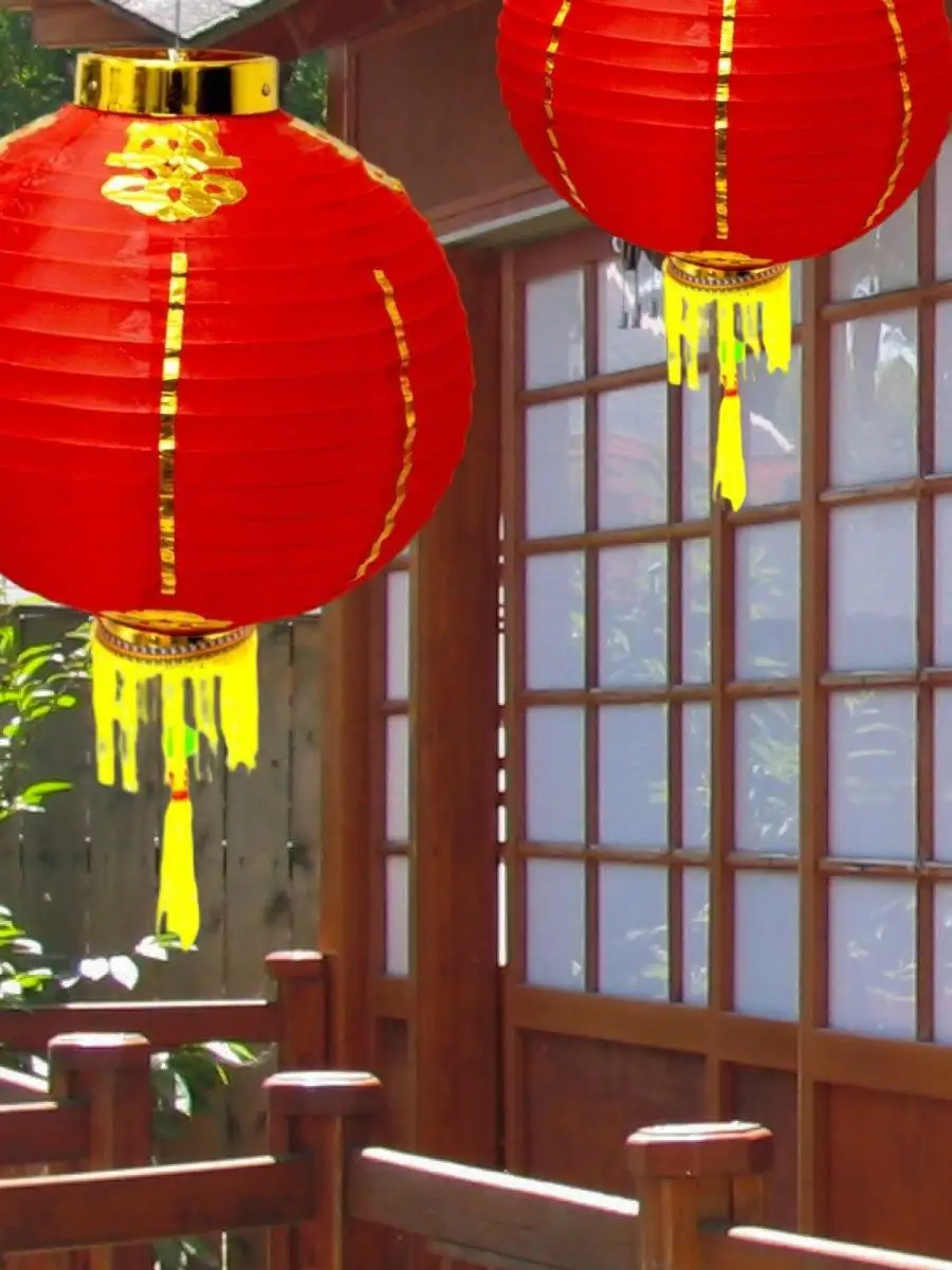 Как в городе Цзыгун делают традиционные китайские фонарики