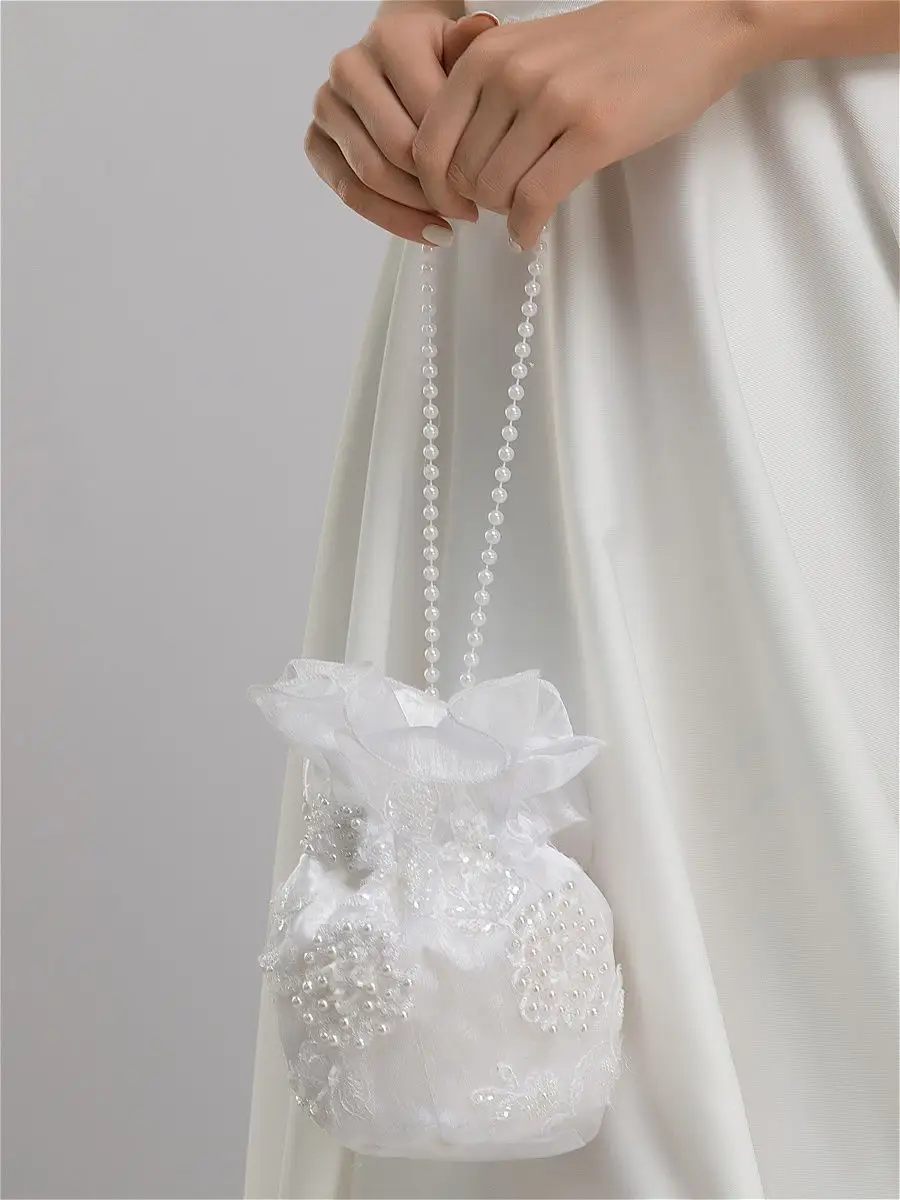 Свадебные сумочки - фото сумочек для невесты и виды