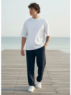 Прямые спортивные брюки на резинке