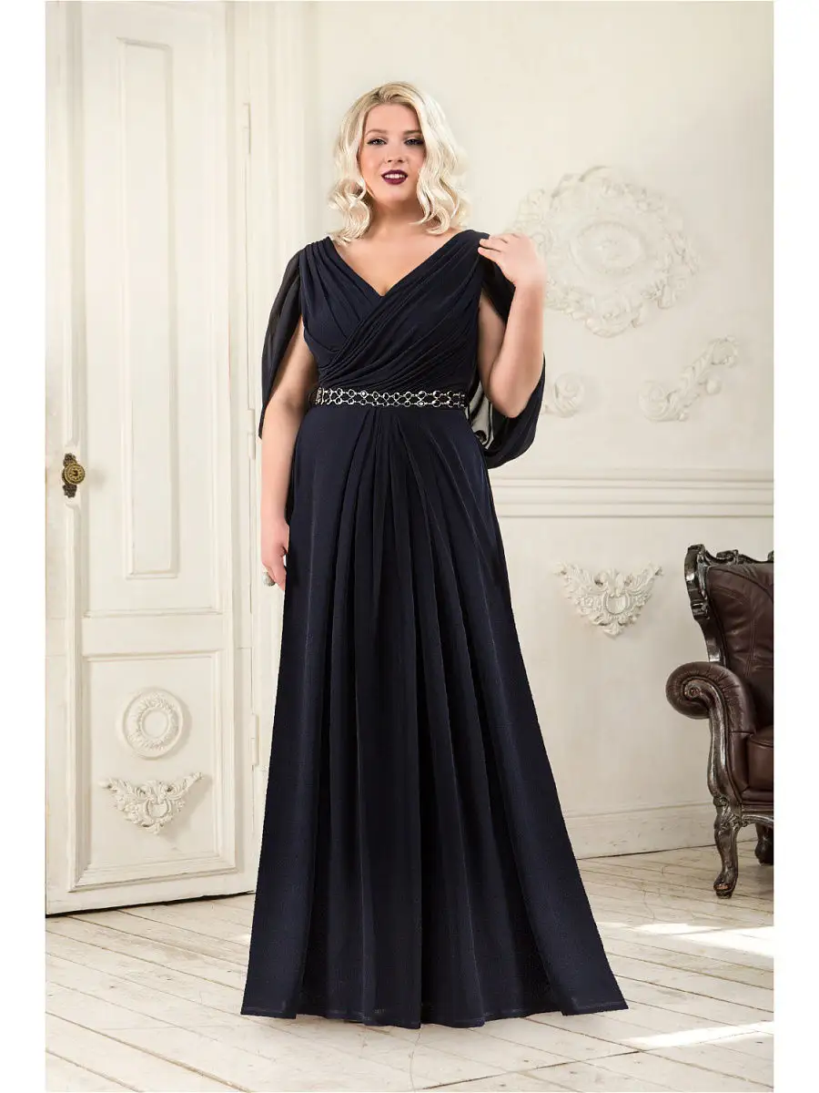 Женские вечерние платья больших размеров. Платье женское вечернее. Вечерние платья для женщин в москве. Нарядные платья для полных женщин на свадьбу. Вечернее платье для полненьких.