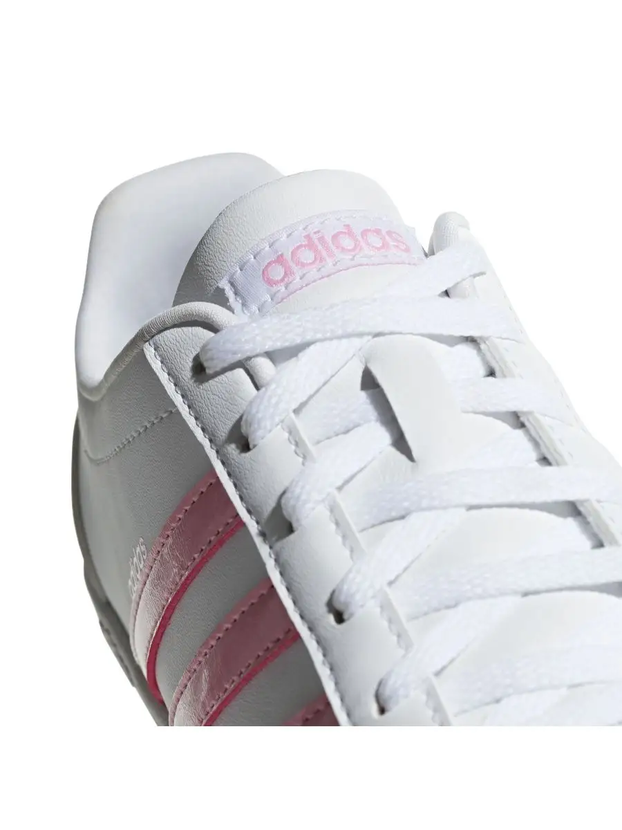 Adidas coneo qt trainers online