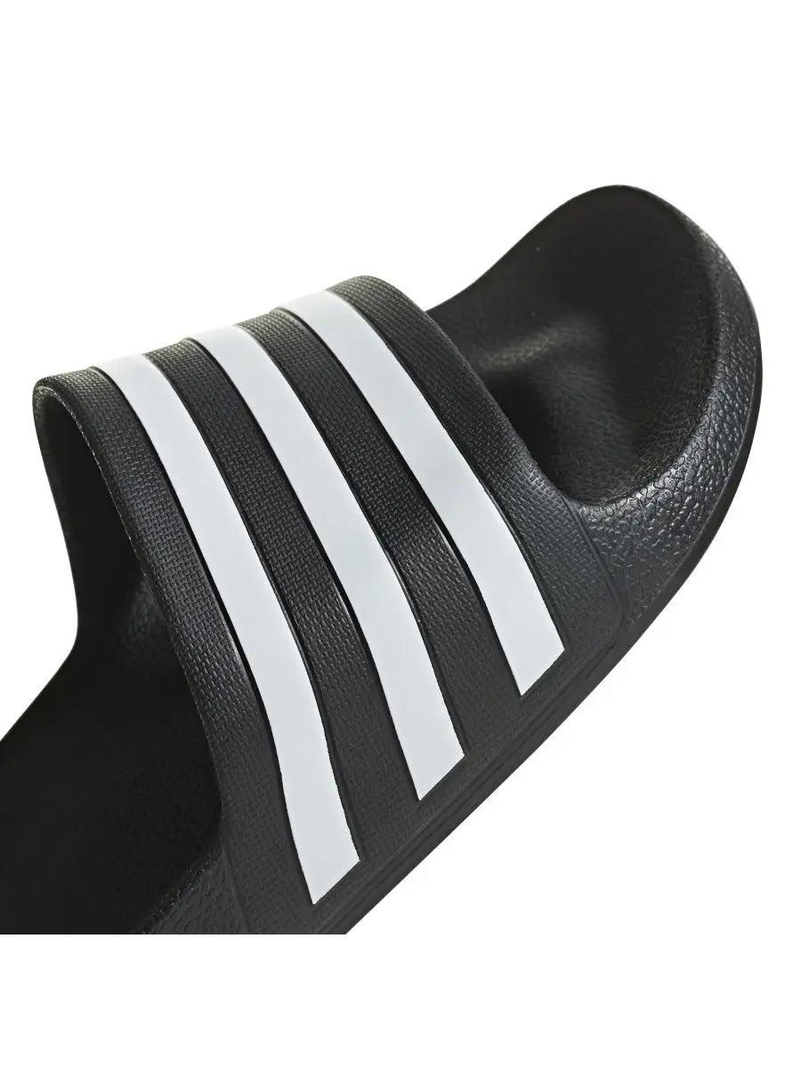 Adidas adilette 2025 aqua slides