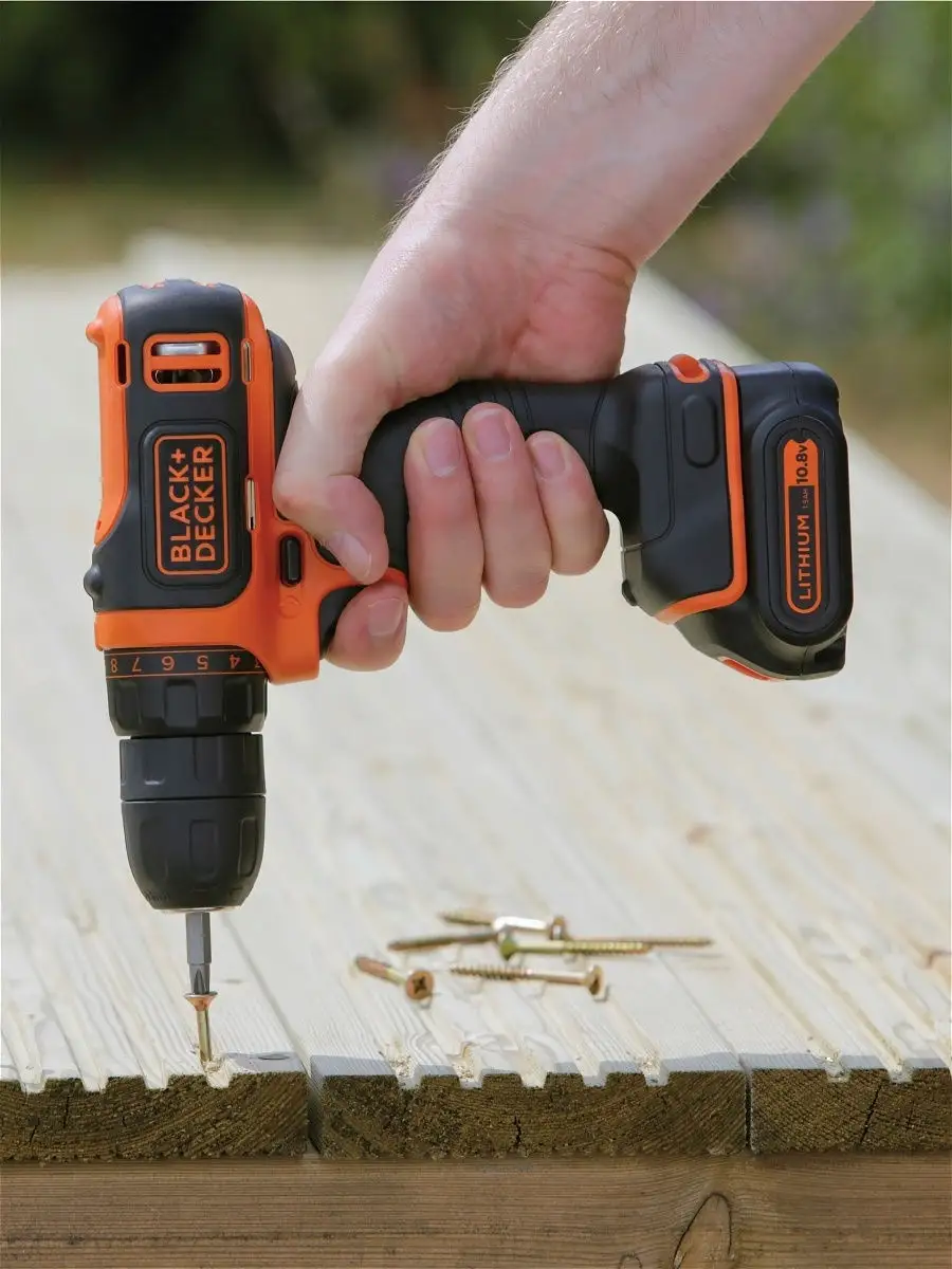 Black decker 10.8 v sale